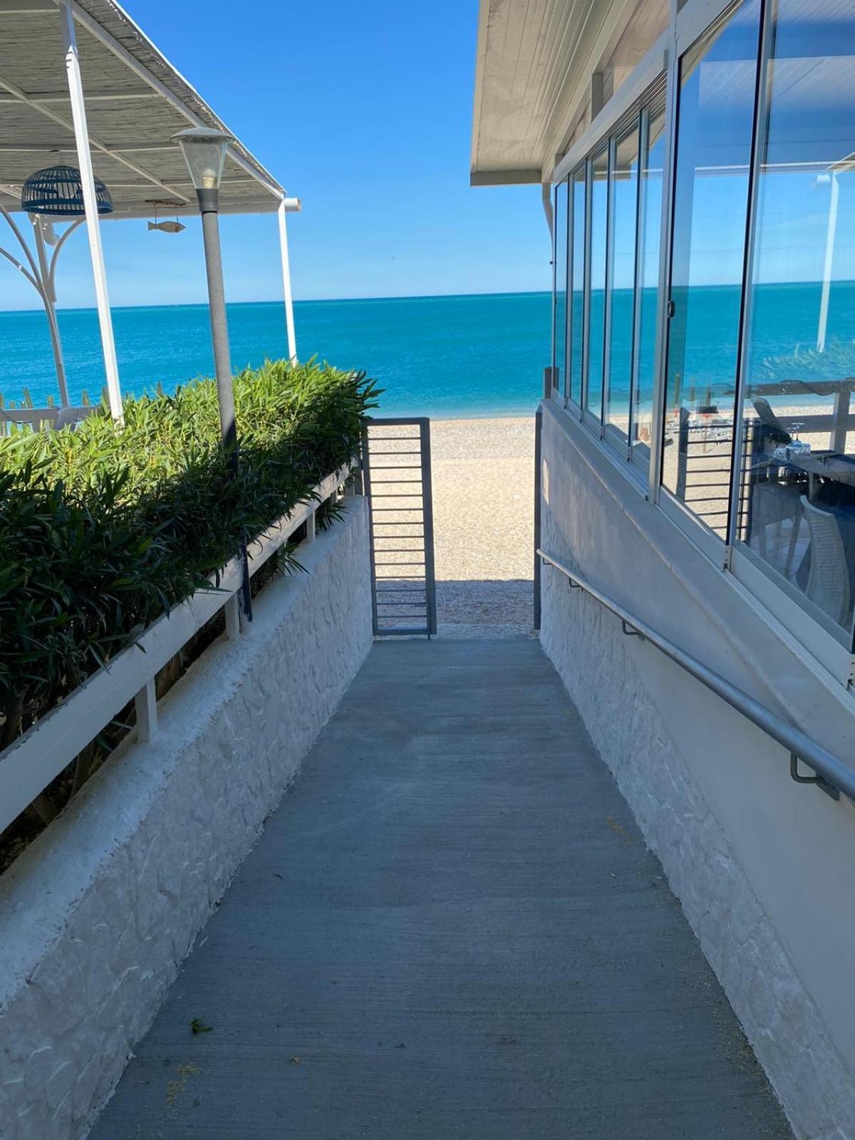 B&B Direttamente Sul Mare Da Antonino Mattinata Exterior foto