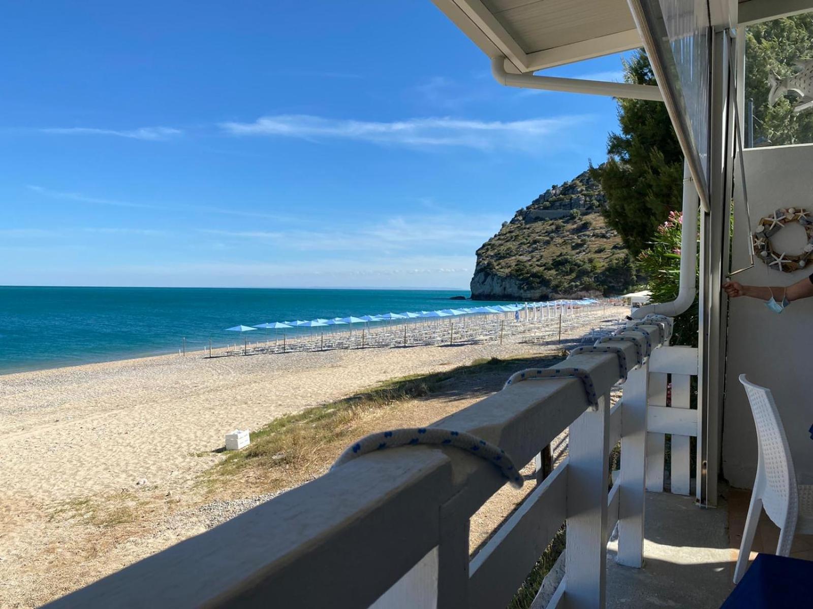 B&B Direttamente Sul Mare Da Antonino Mattinata Exterior foto